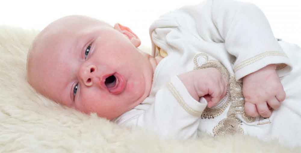علاج السعال عند الرضع حديثي الولادة بالاعشاب
